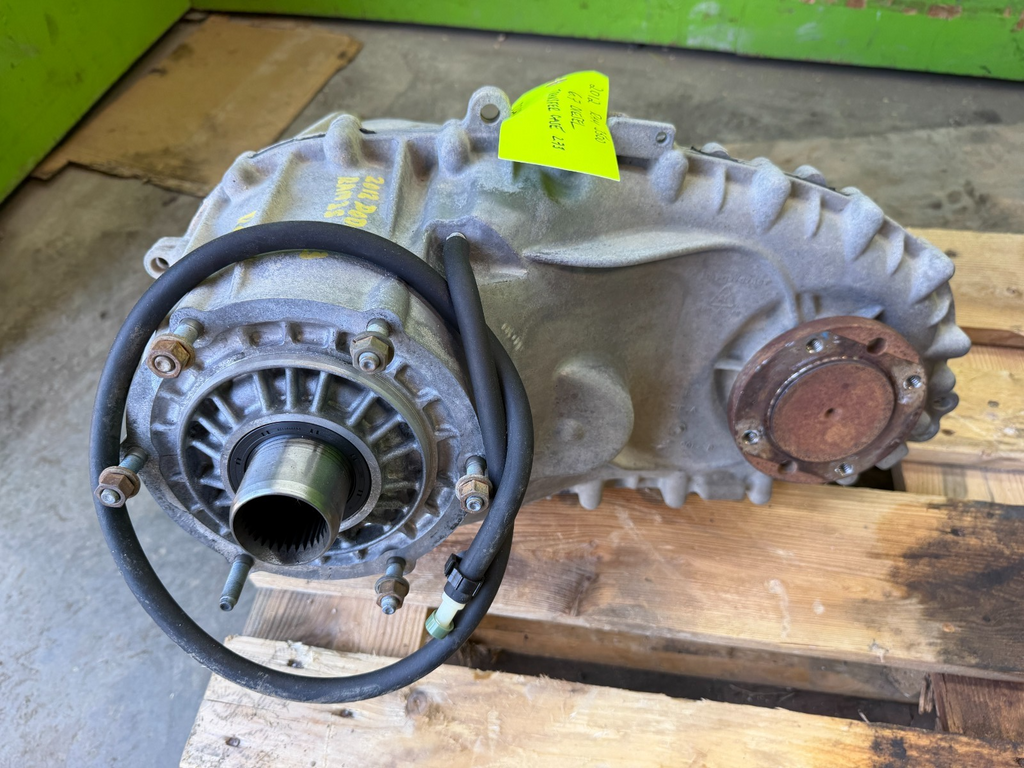 12 DODGE RAM 2500 3500 TRANSFER CASE P68069711AA 4WD 4X4 12-18