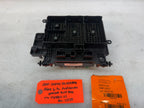 01 02 Chevrolet GMC SILVERADO SIERRA LLY UNDERHOOD FUSE RELAY BOX 15328827-05