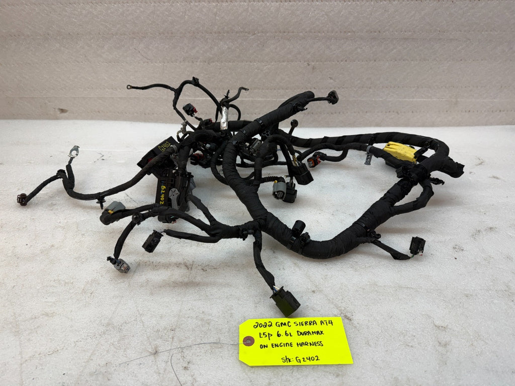 20-24 GMC CHEVROLET 3500HD DURAMAX 6.6 L5P ON ENGINE WIRING HARNESS
