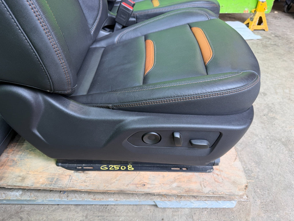 2024 GMC AT4 2500hd 3500hd FRONT REAR LEATHER SEATS HEATED COOLED