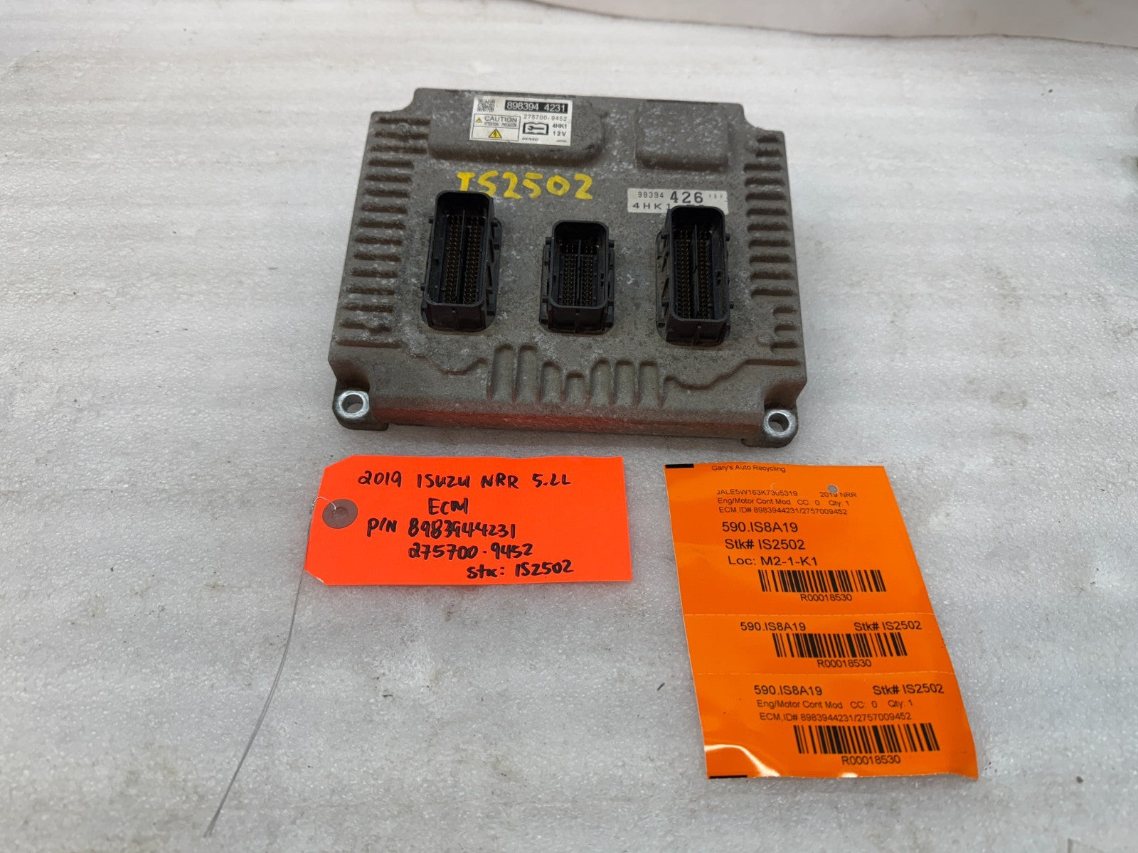 19 ISUZU NRR NPR NQR 5.2 ENGINE COMPUTER CONTROL MODULE ECM ECU 8983944231