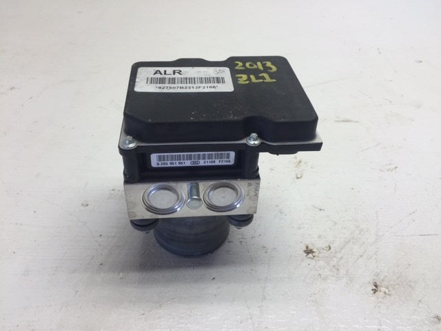 10 11 12 13 14 15 Chevrolet Camaro ZL1 SS ABS BRAKE PUMP MODULE ASSEMBLY