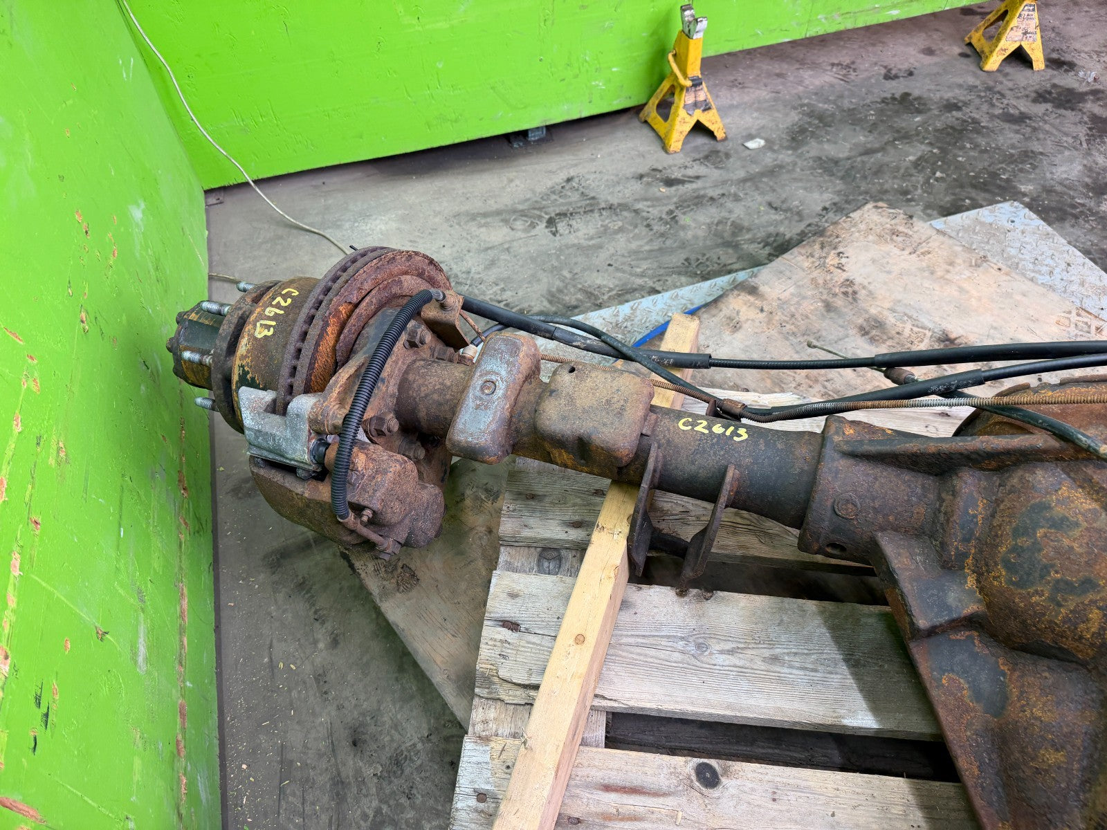 01-07 GMC SIERRA SILVERADO 3500HD DRW REAR DIFFERENTIAL AXLE GT4 G80 3.73
