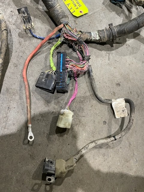 04 Chevrolet GMC 2500HD 3500HD DURAMAX 6.6 LLY DIESEL ENGINE WIRING LOOM HARNESS