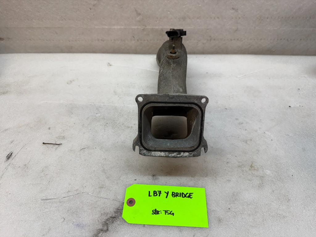 02 03 04 GMC CHEVROLET LB7 6.6 DURAMAX Y-BRIDGE INTAKE MANIFOLD