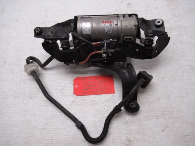 2016 AUDI S6 RS6 C7 A7 RS7 OEM AIR RIDE SUSPENSION COMPRESSOR 4G0616005 12-18