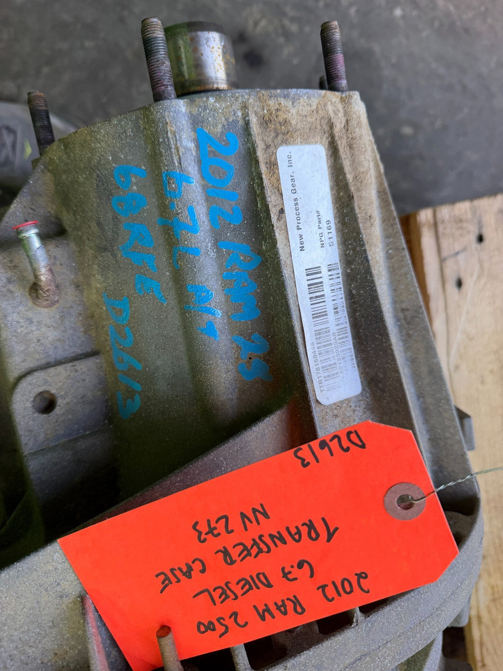 11-18 DODGE RAM 2500 3500 TRANSFER CASE NV273 P52123025AB 4WD DH3 4X4