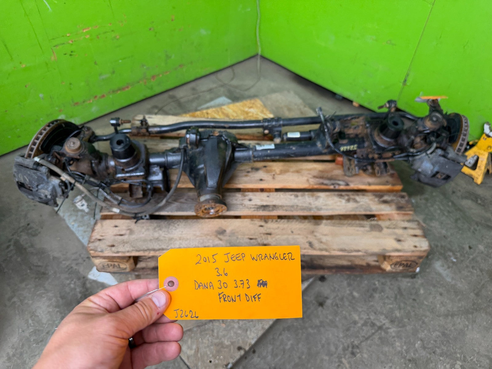 15 JEEP WRANGLER JK DANA 30 FRONT DIFFERENTIAL AXLE 3.73 07-18 P68081846AE