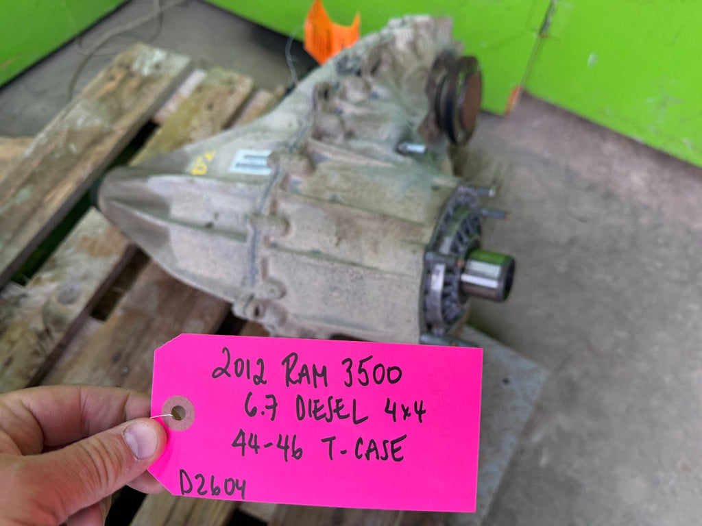 12 DODGE RAM 2500 3500 TRANSFER CASE P68069711AA 4WD 4X4 12-18