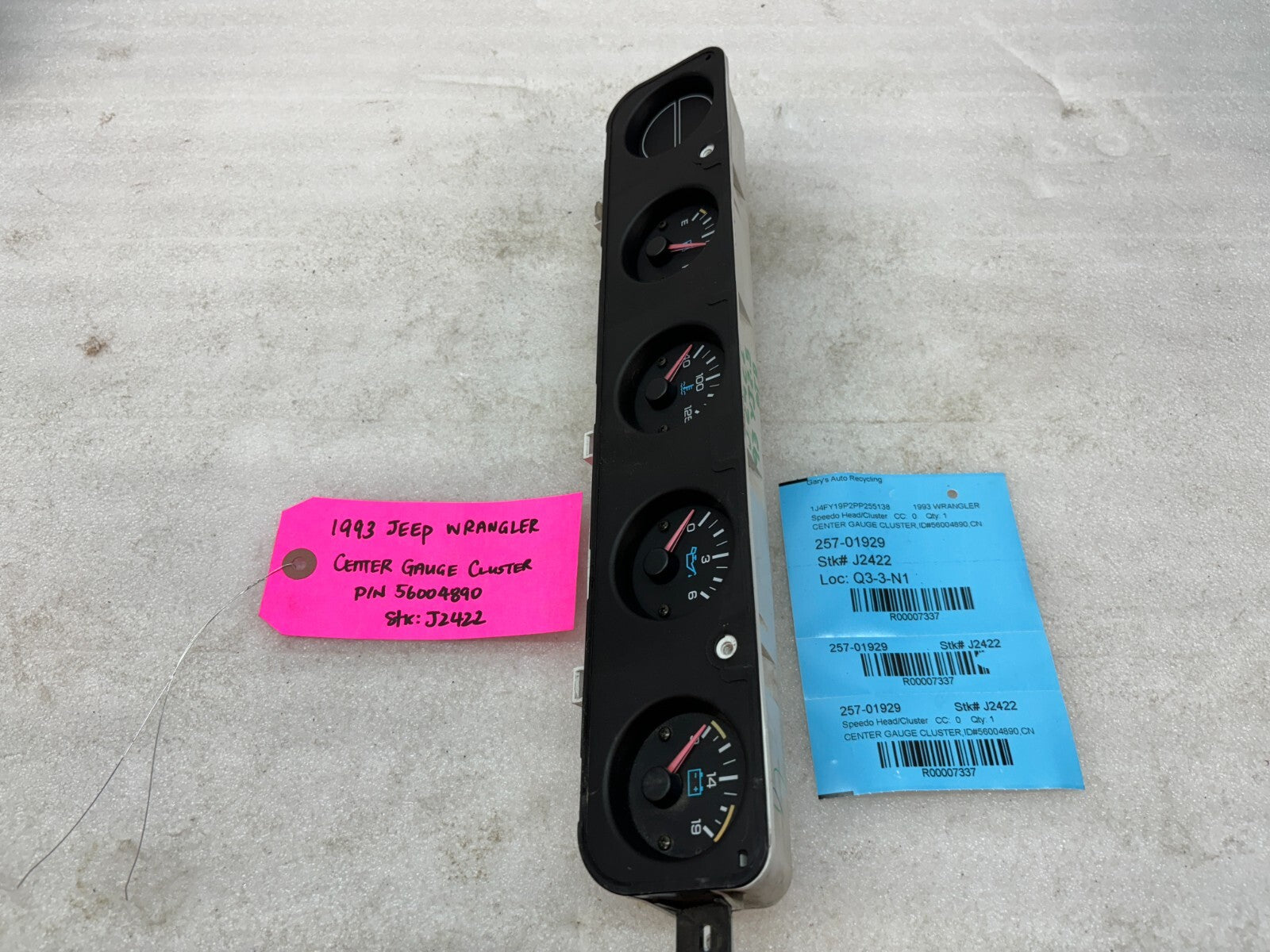 92-95 JEEP WRANGLER YJ OEM METRIC CENTER GAUGE CLUSTER P56004890