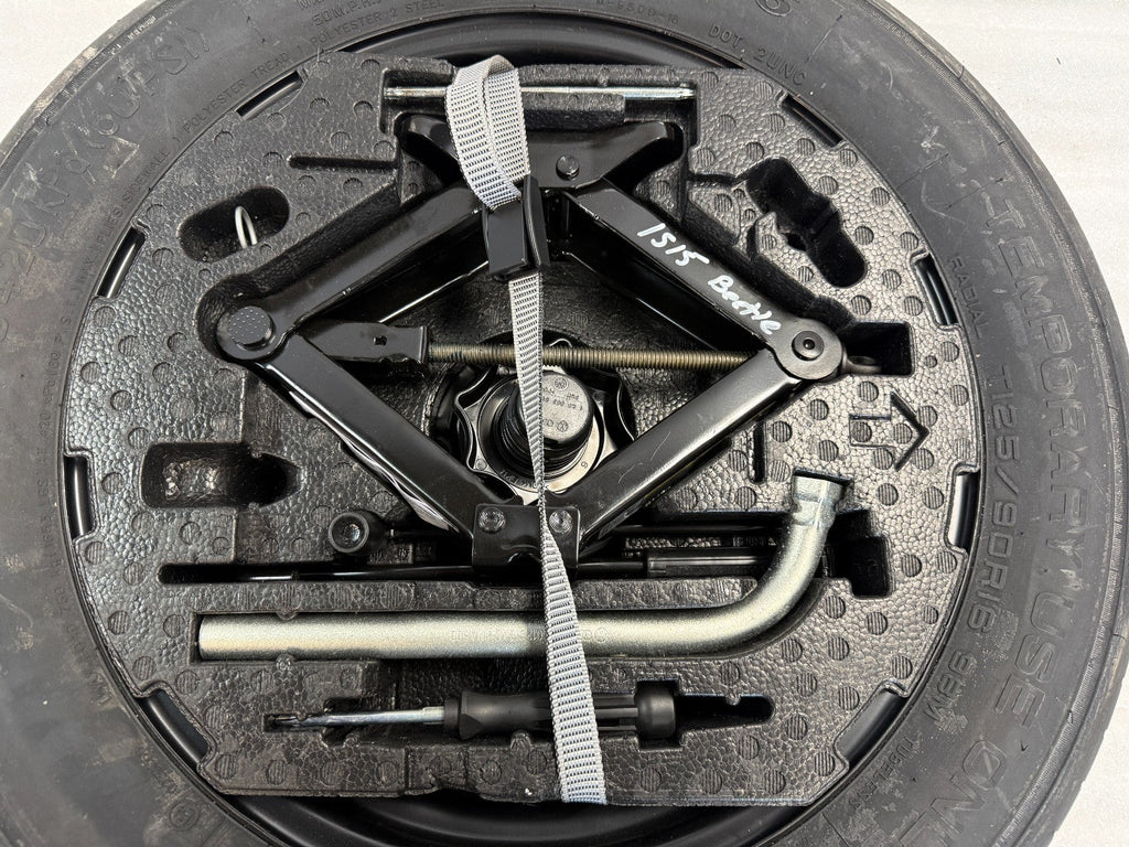 12-19 VOLKSWAGEN BEETLE OEM COMPLETE SPARE TIRE WHEEL JACK TOOL KIT 125/90/16
