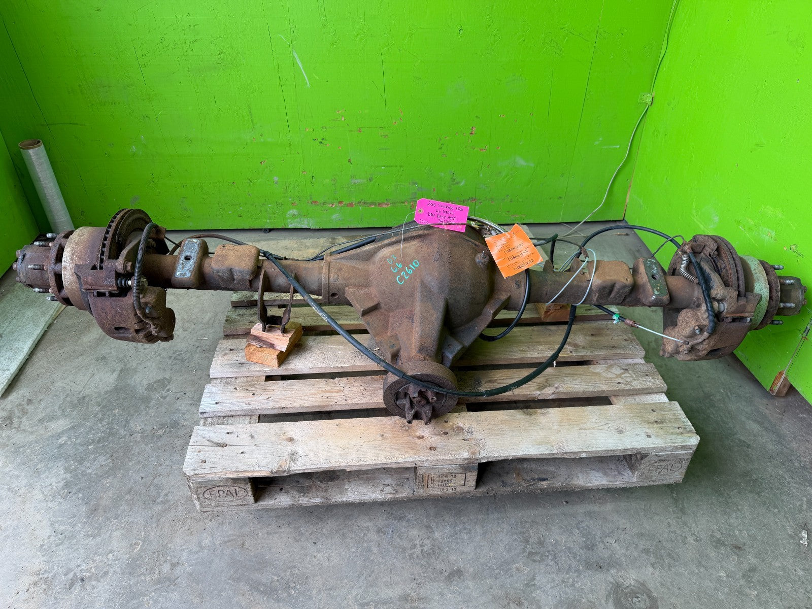 01-07 GMC SIERRA SILVERADO 3500HD DRW REAR DIFFERENTIAL AXLE GT4 G80 3.73