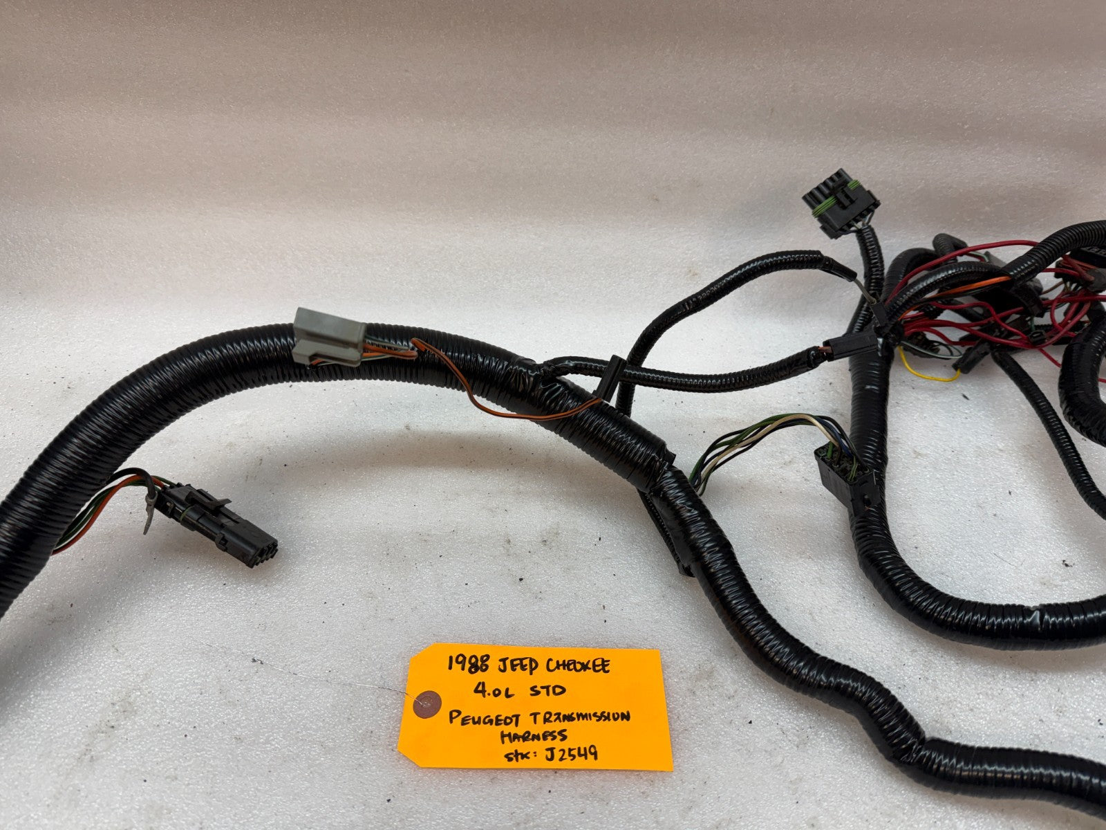 87-90 JEEP CHEROKEE XJ 4.0  UNDERHOOD 5 SP TRANSMISSION BODY WIRING HARNESS LOOM