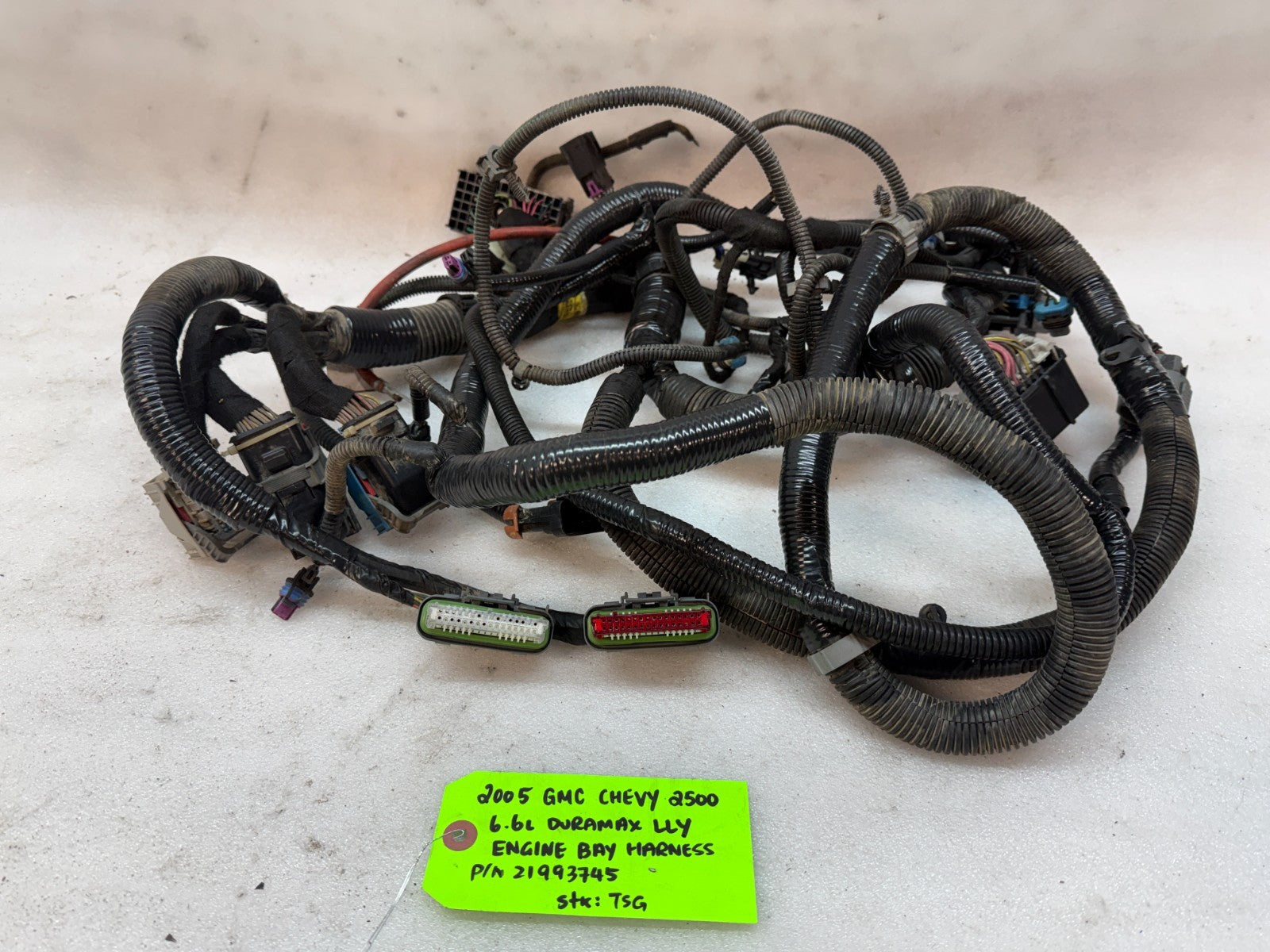 05 Chevrolet GMC 2500HD 3500HD DURAMAX 6.6 LLY DIESEL ENGINE WIRING LOOM HARNESS