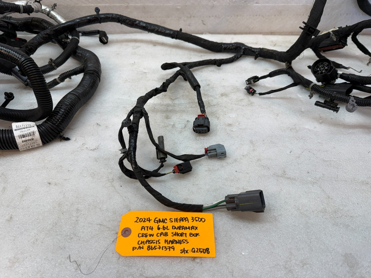 24 Chevrolet GMC 2500 3500 4wd L5p CREW CAB SHORT BOX SRW CHASSIS WIRING HARNESS