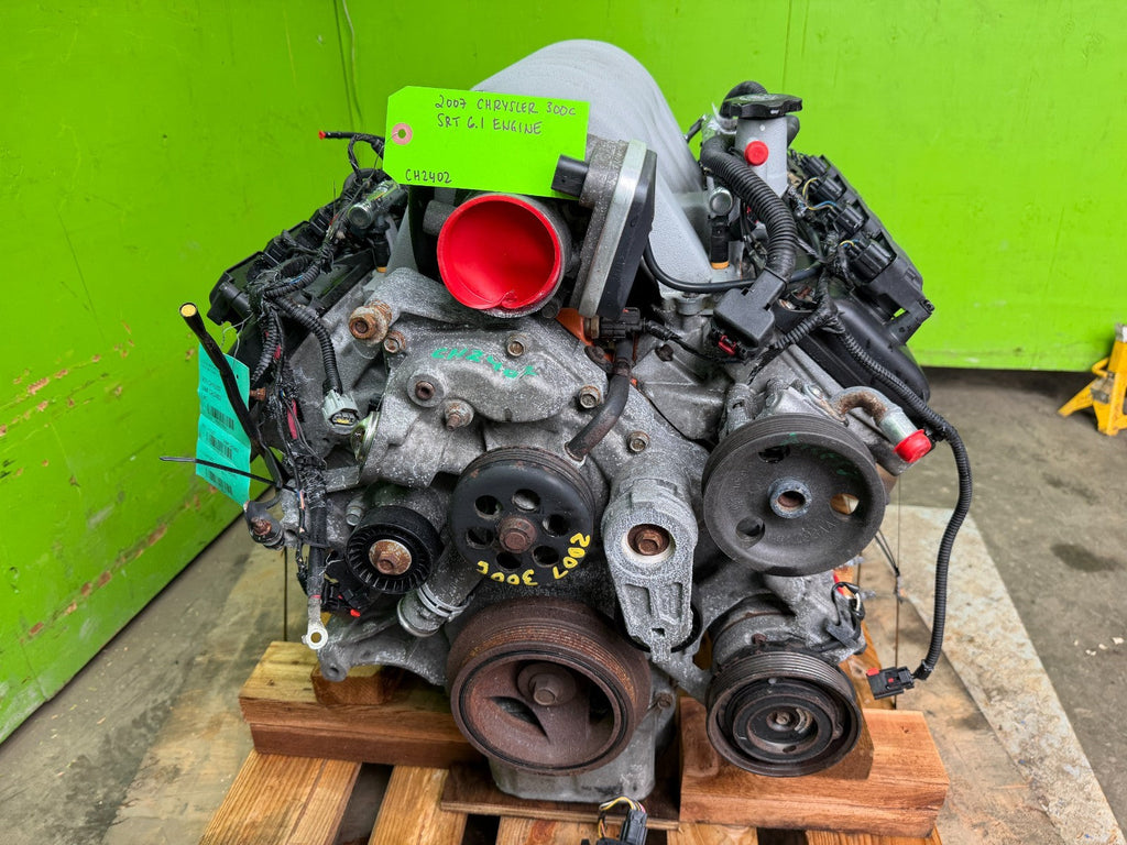 05-10 CHRYSLER 300 CHARGER CHALLENGER SRT8 SRT-8 COMPLETE 6.1 HEMI ENGINE 65K