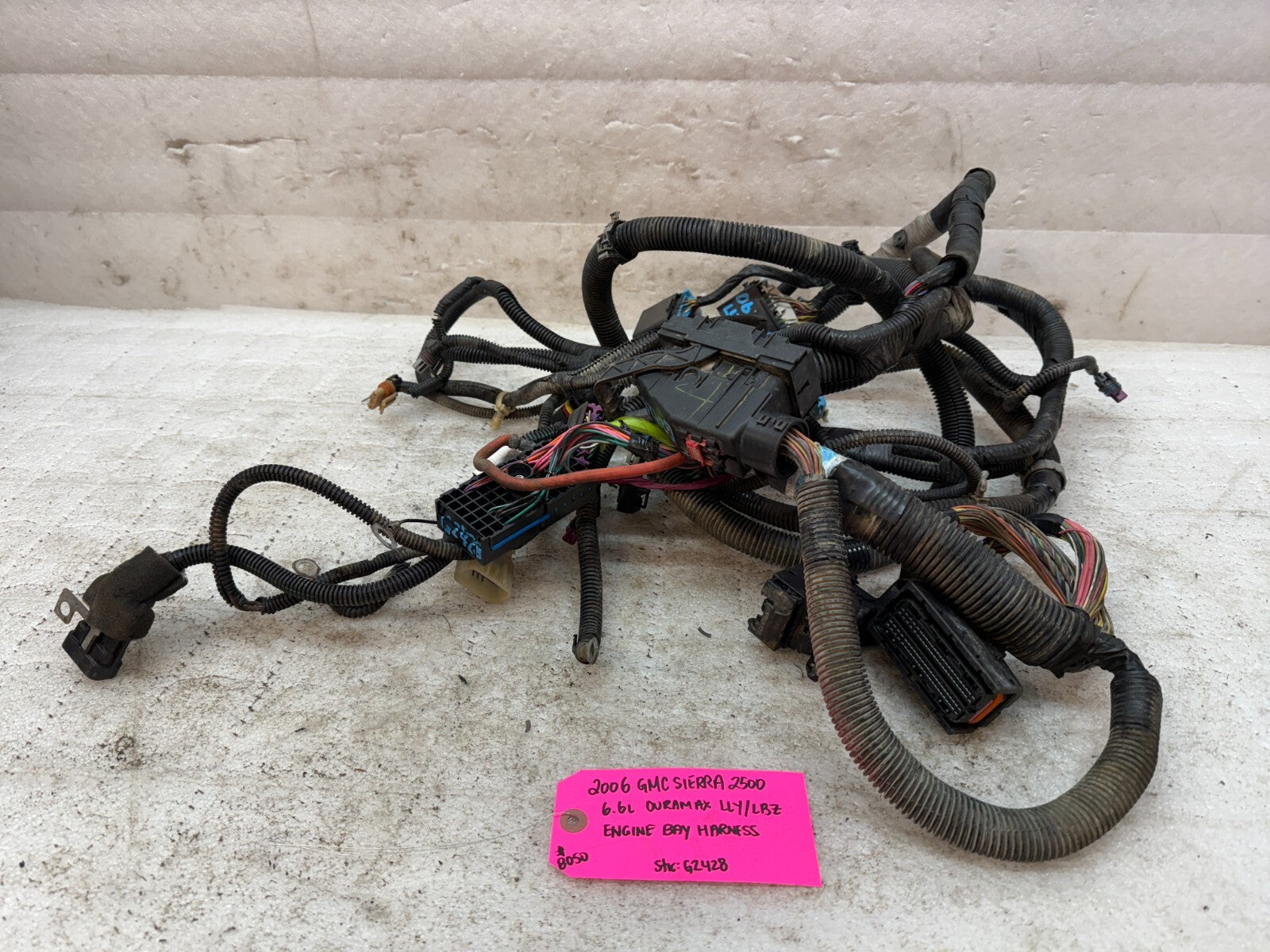 06 GMC CHEVROLET 2500HD DURAMAX 6.6 LLY LBZ ENGINE BAY MOTOR WIRING HARNESS LOOM