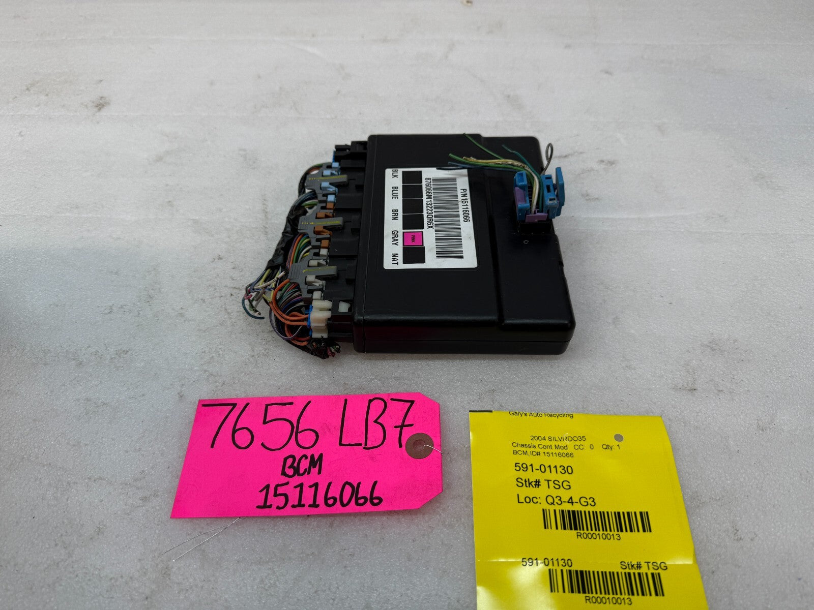 01-05 Chevrolet GMC 2500HD 3500HD 6.6 DURAMAX BODY CONTROL MODULE BCM 15116066