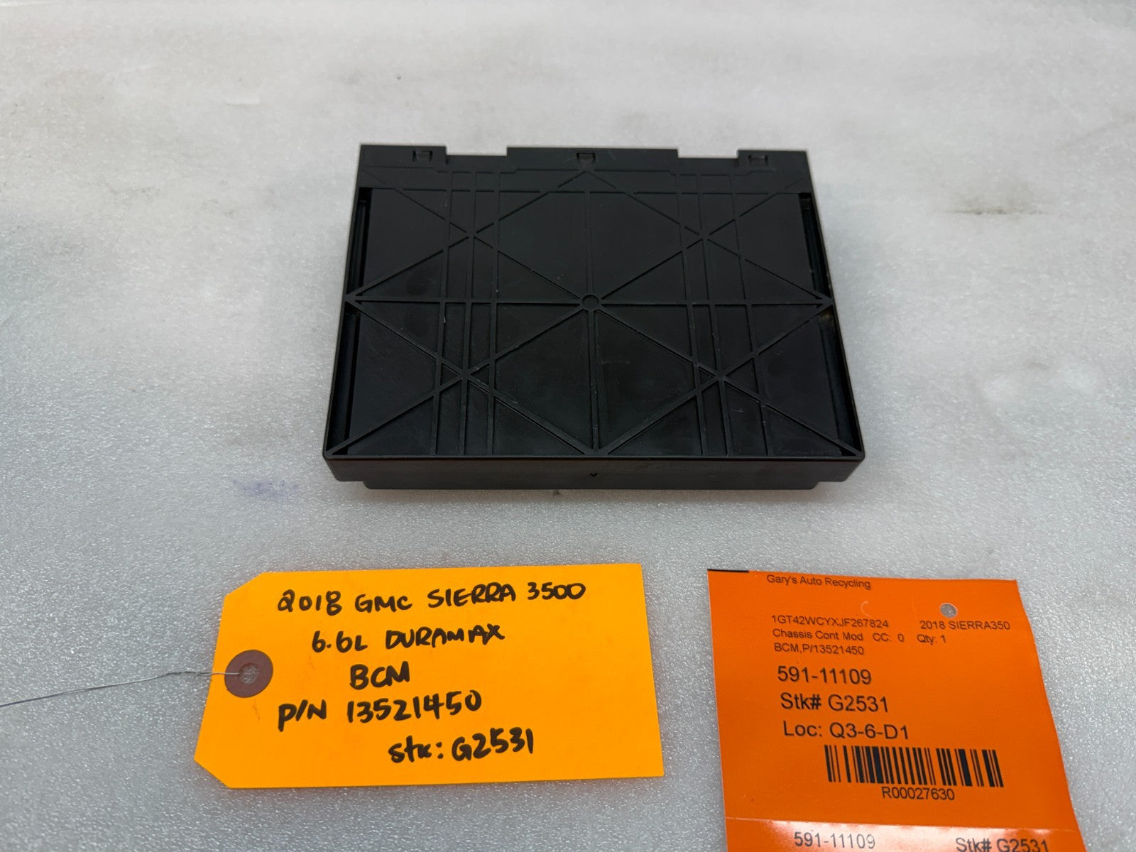 18 19 20 GMC 2500 3500 SIERRA SILVERADO BCM BODY CONTROL MODULE 13521450