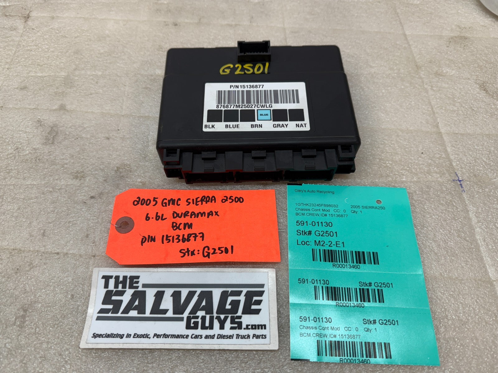 04 05 Chevrolet GMC DURAMAX LLY 6.6 BODY CONTROL MODULE BCM 15136877