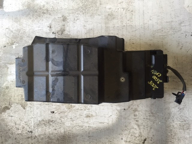 08-10 Chevrolet GMC 2500HD 3500HD SUBWOOFER SPEAKER UNDER CENTER CONSOLE
