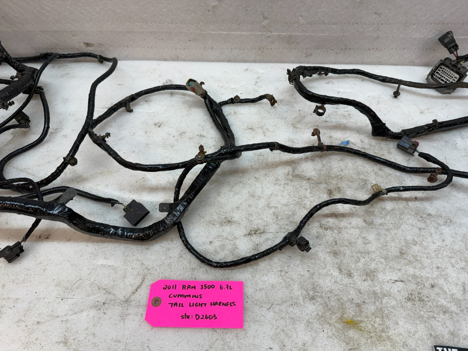 11 DODGE RAM 2500 3500 6.7 REAR TAILLIGHT TAIL LAMP WIRING HARNESS