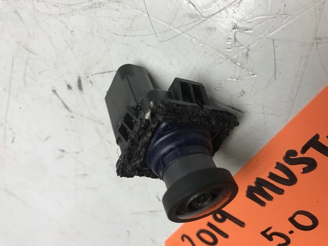 2019 FORD MUSTANG 5.0 GT OEM BACK UP REVERSE CAMERA FR3T-19G490-AE 18 19 20