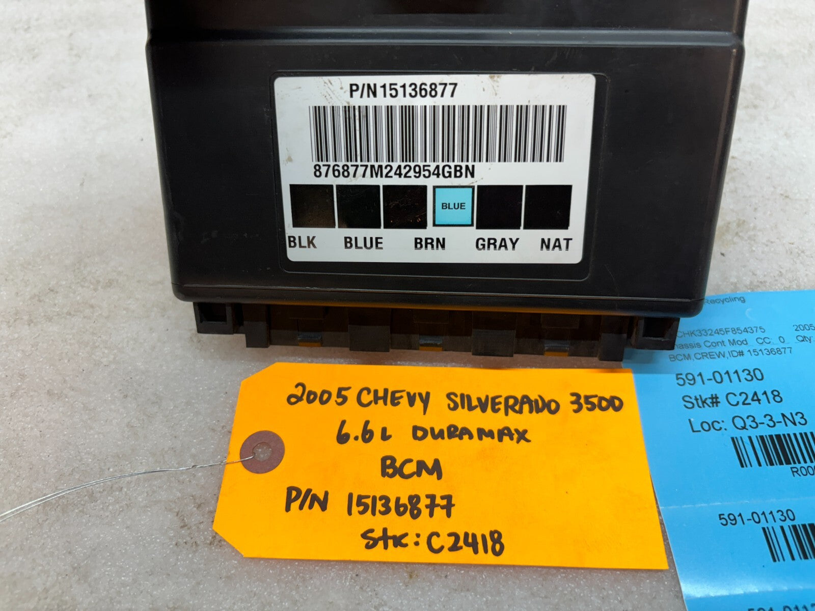 04 05 Chevrolet GMC DURAMAX LLY 6.6 BODY CONTROL MODULE BCM 15136877