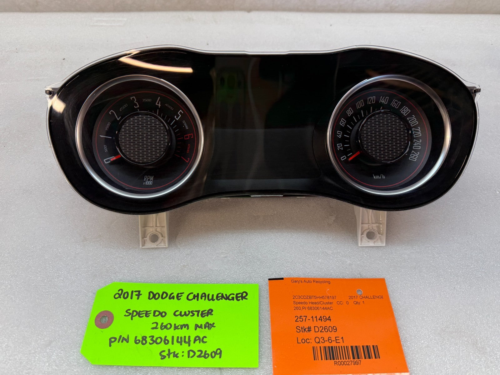17 DODGE CHALLENGER R/T OEM METRIC SPEEDOMETER GAUGE CLUSTER 68306144AC 15-23