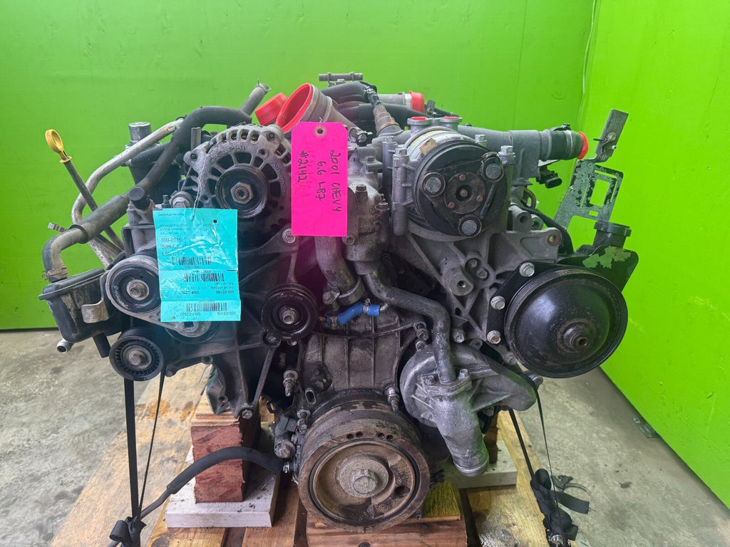 01-04 CHEVROLET GMC 2500 3500 6.6 LB7 DURAMAX DIESEL ENGINE MOTOR NO CORE!!