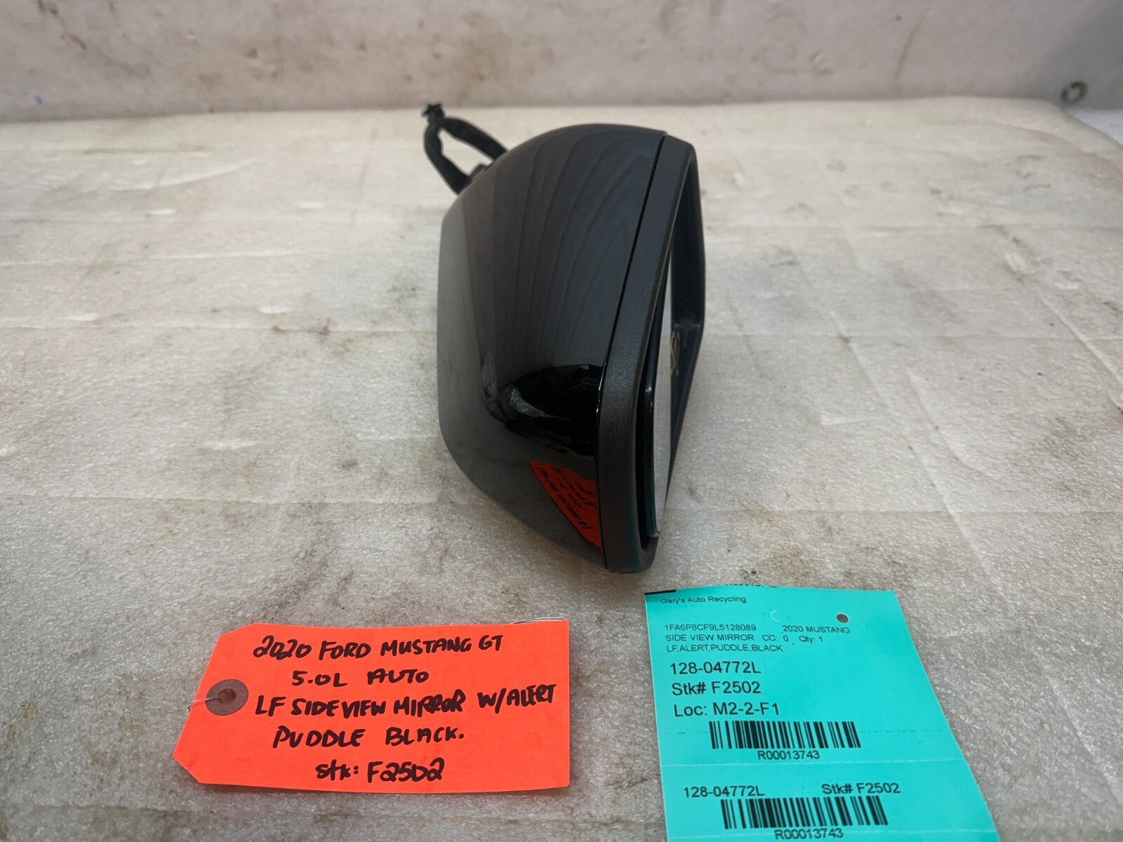 20 FORD MUSTANG 5.0 GT OEM BLACK LEFT  SIDE POWER MIRROR W/ BLINDSPOT PUDDLE