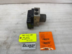 19 ISUZU NRR NPR NQR 5.2 ABS ANTI LOCK BRAKE PUMP MODULE 898321036 11-22