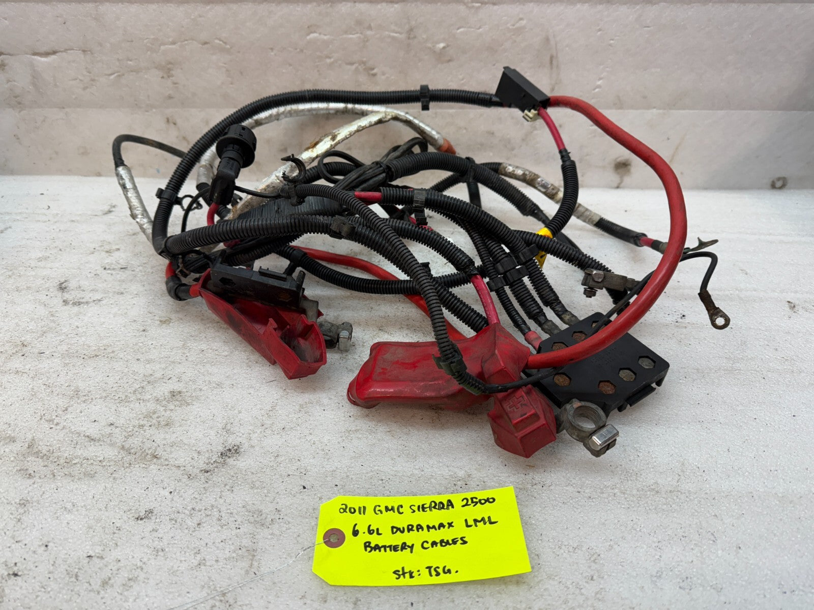 11-14 GMC CHEVROLET SILVERADO 2500HD 3500HD 6.6 LML OEM POSITIVE BATTERY CABLES