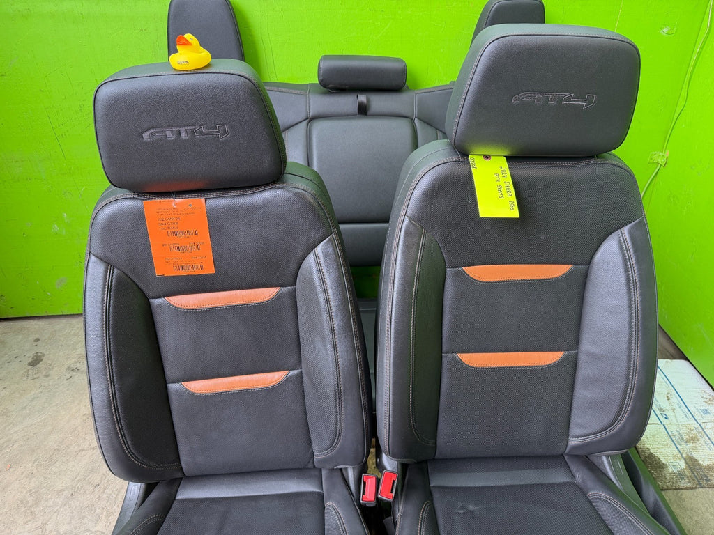 2024 GMC AT4 2500hd 3500hd FRONT REAR LEATHER SEATS HEATED COOLED