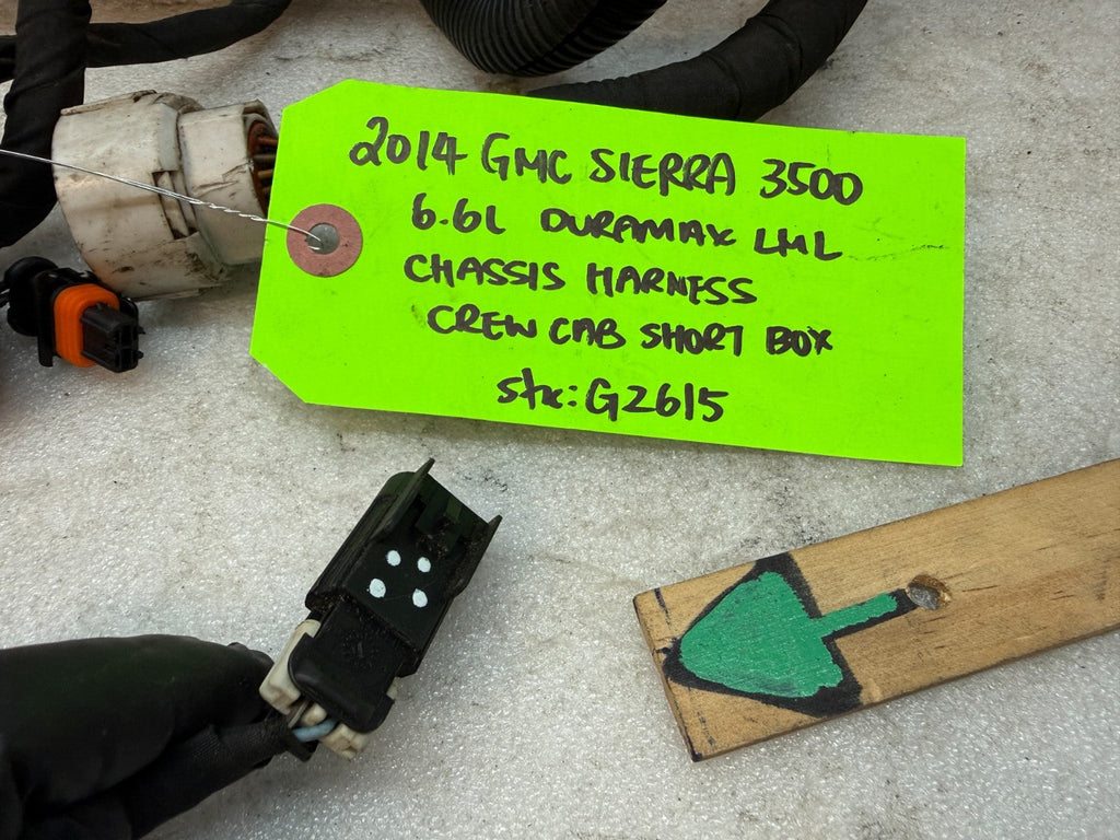 14 Chevrolet GMC 2500HD 3500 4wd CREW CAB SHORT BOX CHASSIS WIRING HARNESS