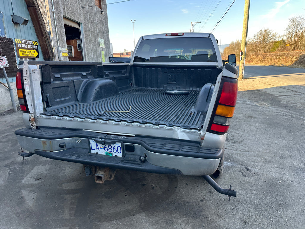 2005 GMC New Sierra K3500 6.6 LLY Duramax – G2602
