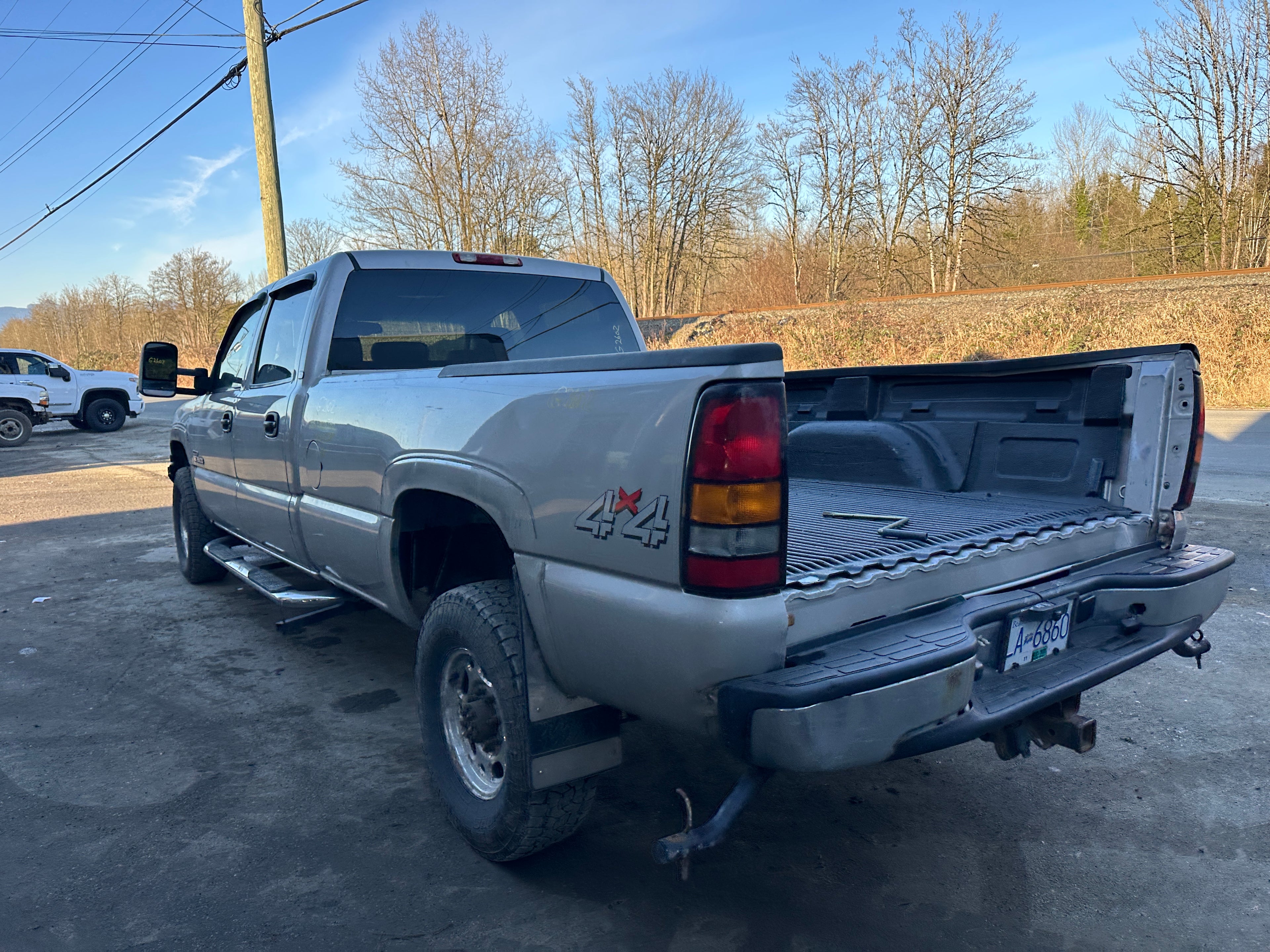 2005 GMC New Sierra K3500 6.6 LLY Duramax – G2602