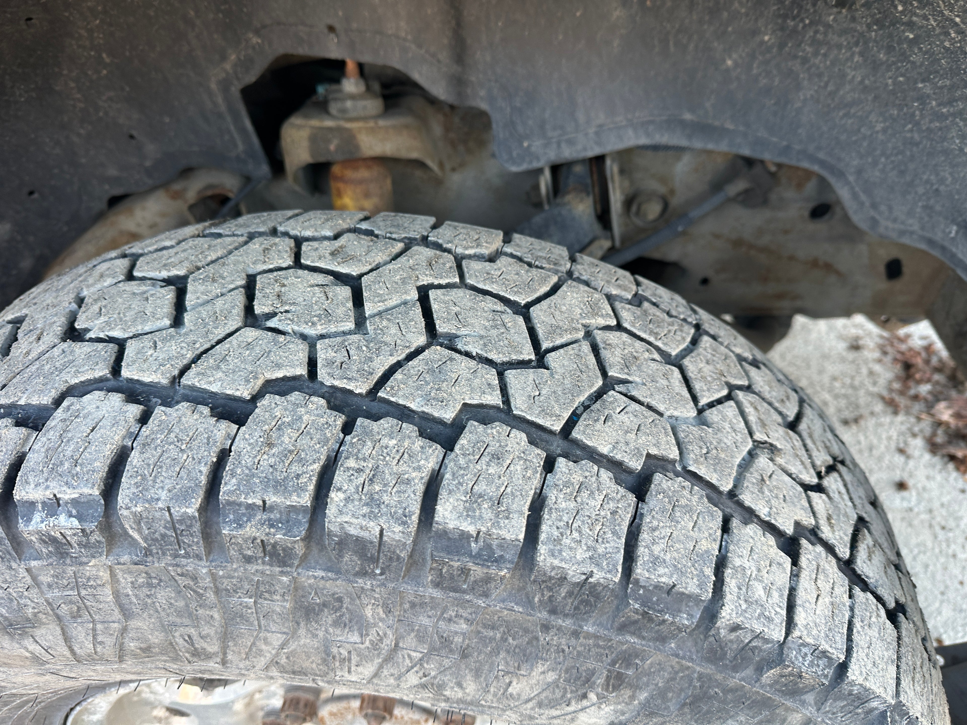 2005 GMC New Sierra K3500 6.6 LLY Duramax – G2602