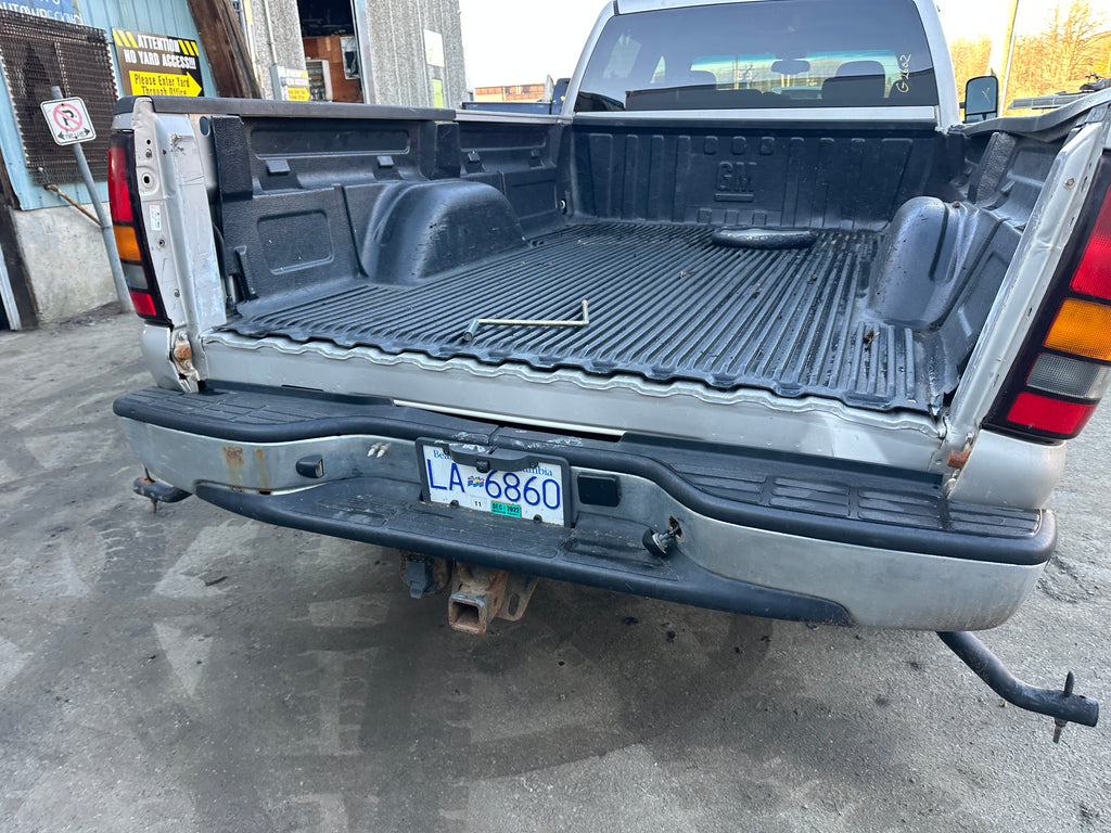 2005 GMC New Sierra K3500 6.6 LLY Duramax – G2602