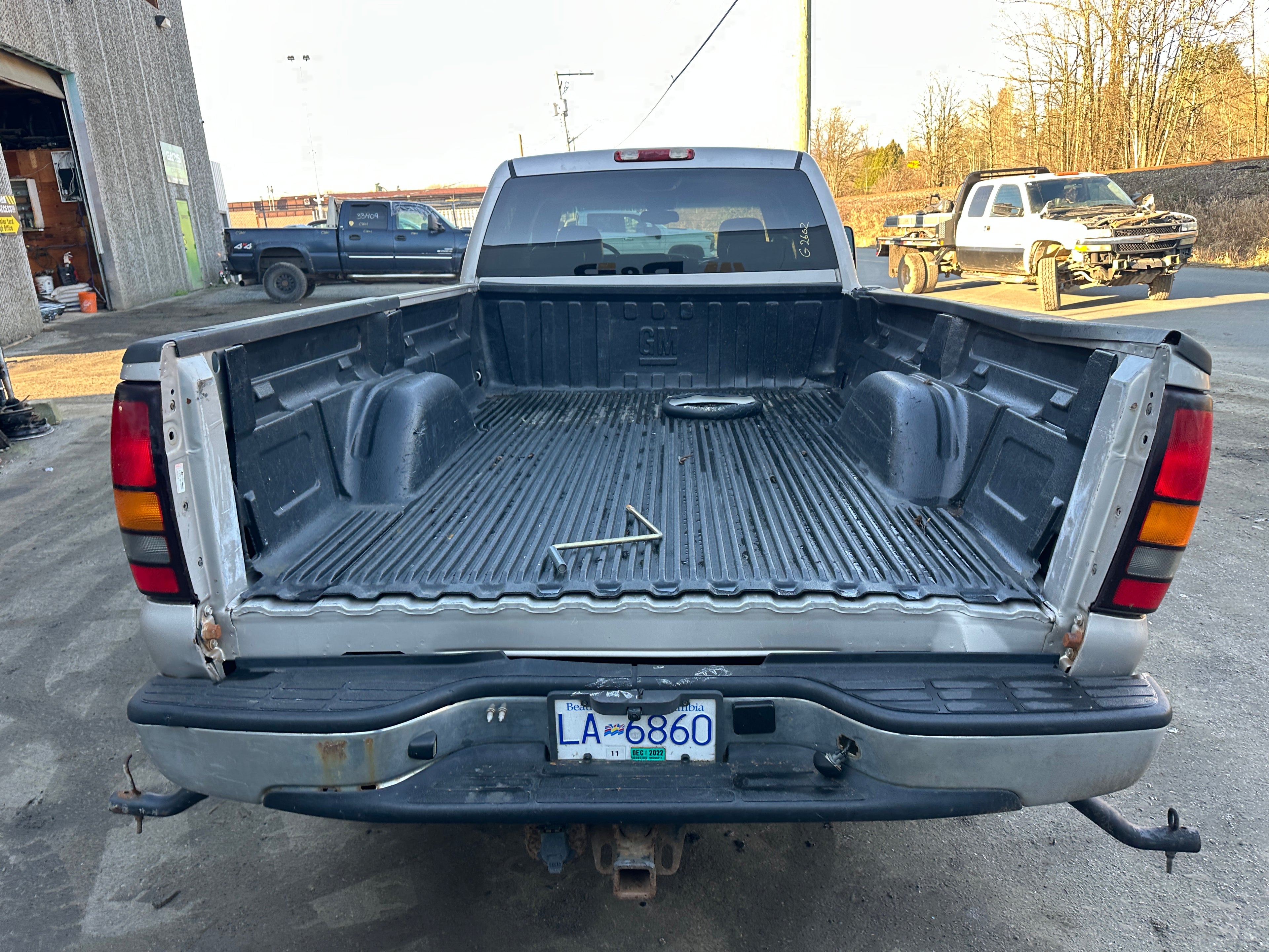2005 GMC New Sierra K3500 6.6 LLY Duramax – G2602