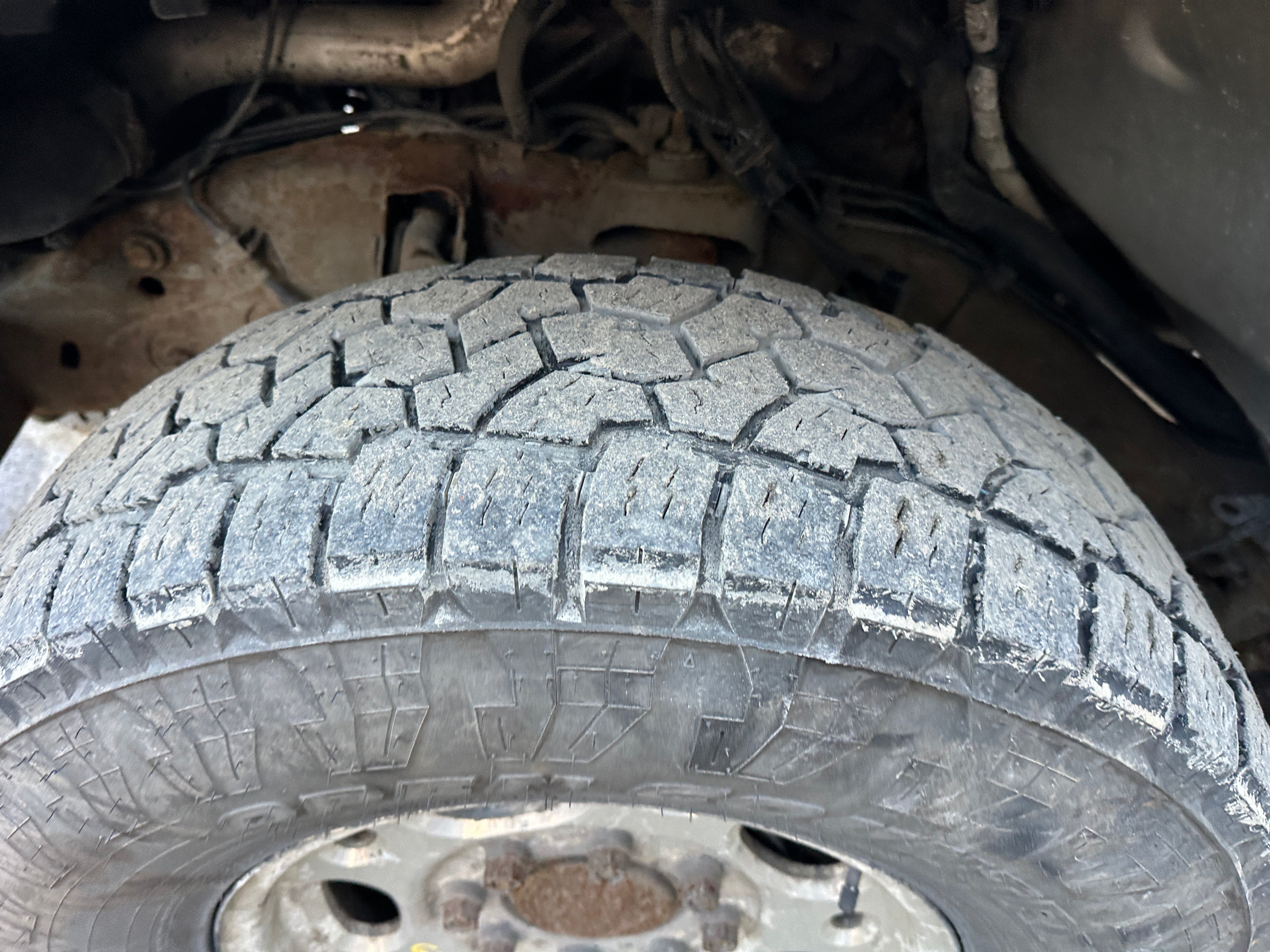 2005 GMC New Sierra K3500 6.6 LLY Duramax – G2602