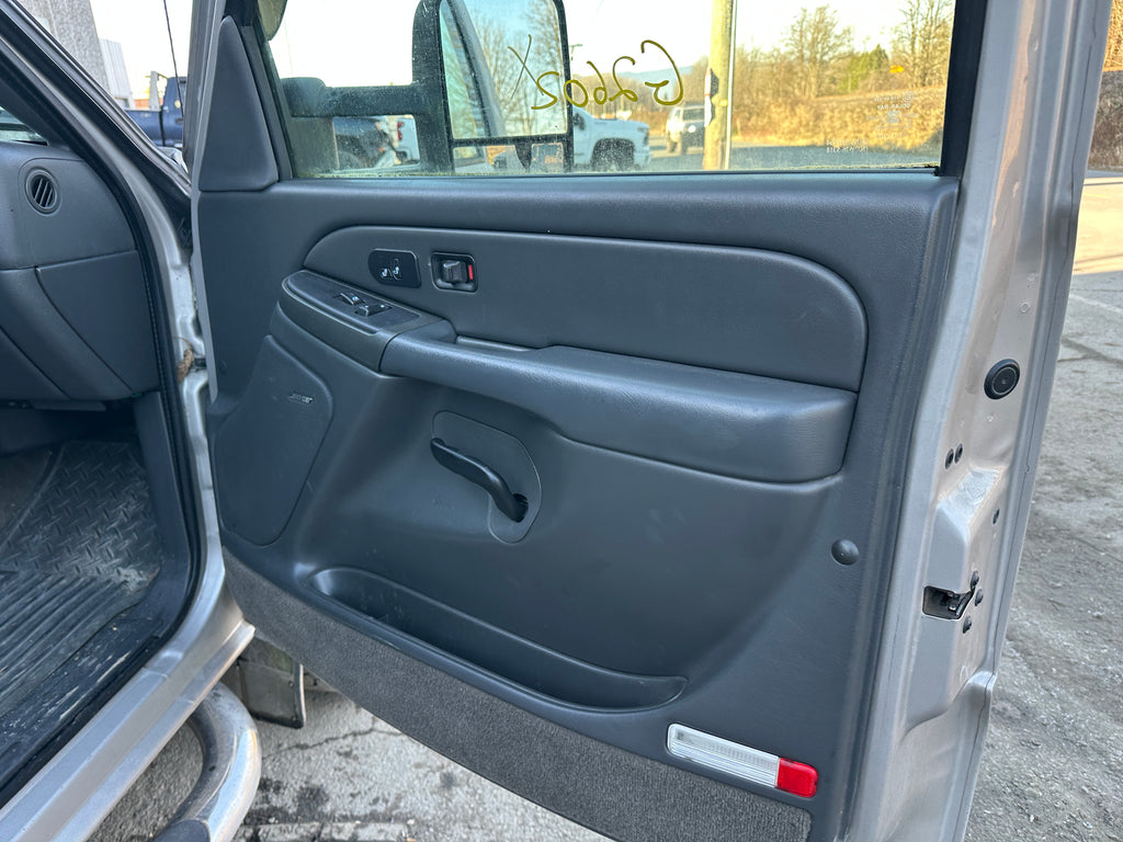 2005 GMC New Sierra K3500 6.6 LLY Duramax – G2602