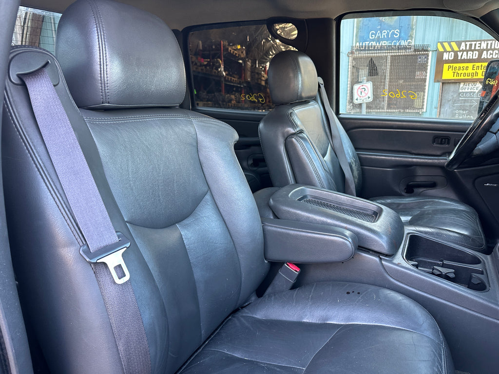 2005 GMC New Sierra K3500 6.6 LLY Duramax – G2602