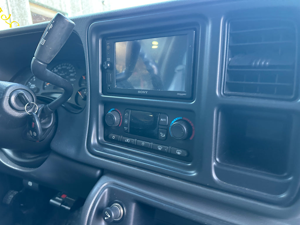 2005 GMC New Sierra K3500 6.6 LLY Duramax – G2602