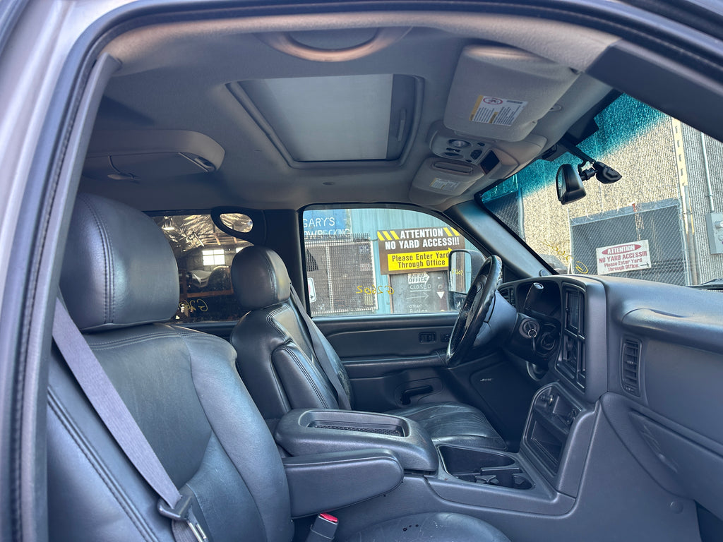 2005 GMC New Sierra K3500 6.6 LLY Duramax – G2602