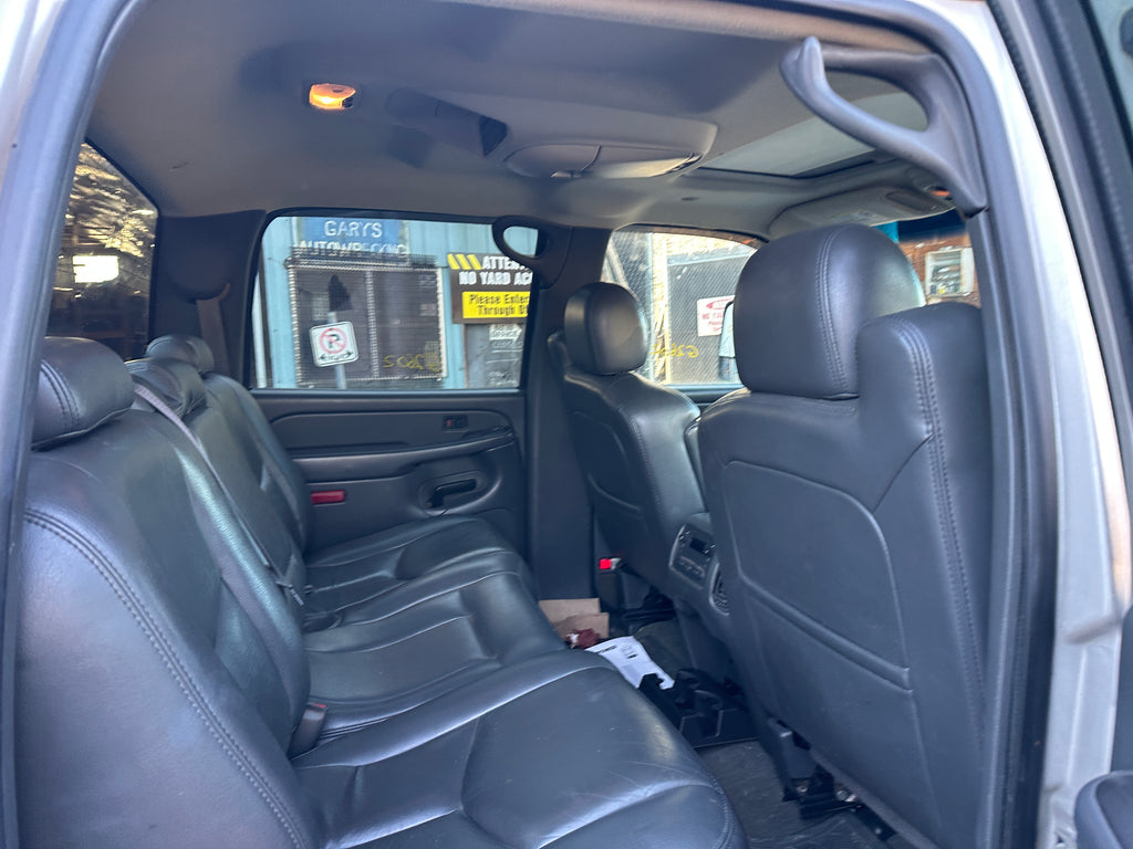 2005 GMC New Sierra K3500 6.6 LLY Duramax – G2602