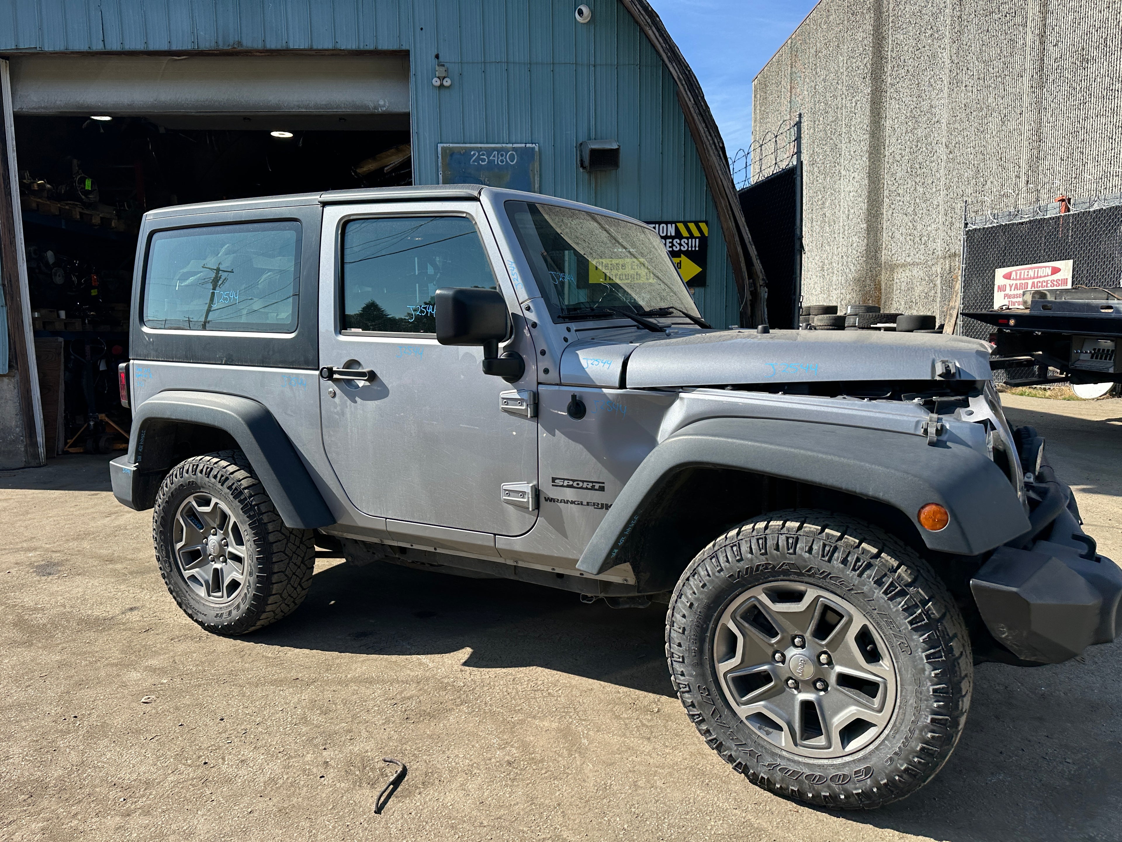 2018 Jeep Wrangler JL Sport 3.6 – J2544