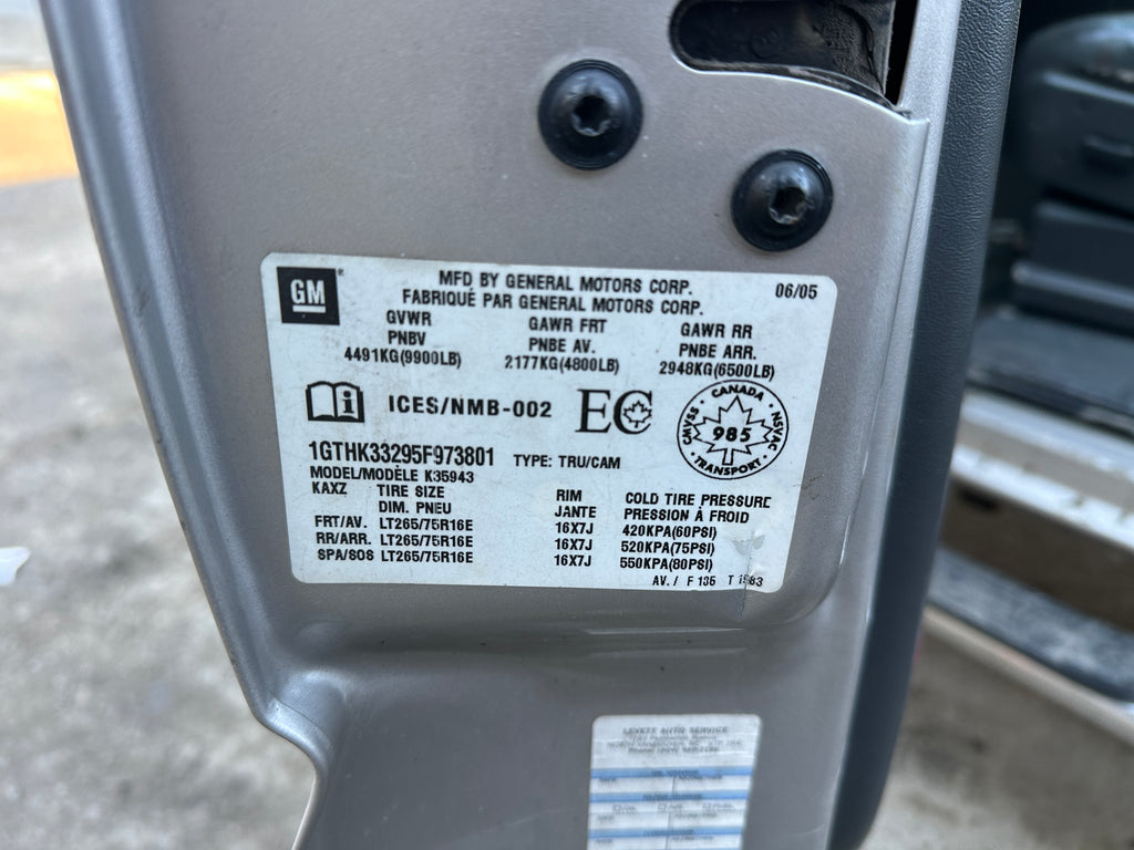 2005 GMC New Sierra K3500 6.6 LLY Duramax – G2602