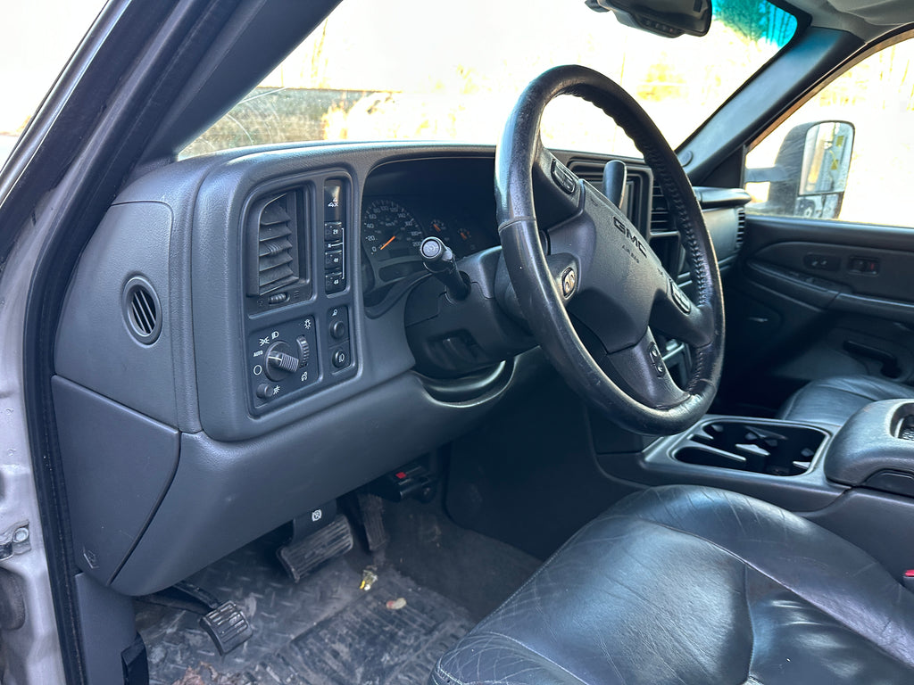 2005 GMC New Sierra K3500 6.6 LLY Duramax – G2602