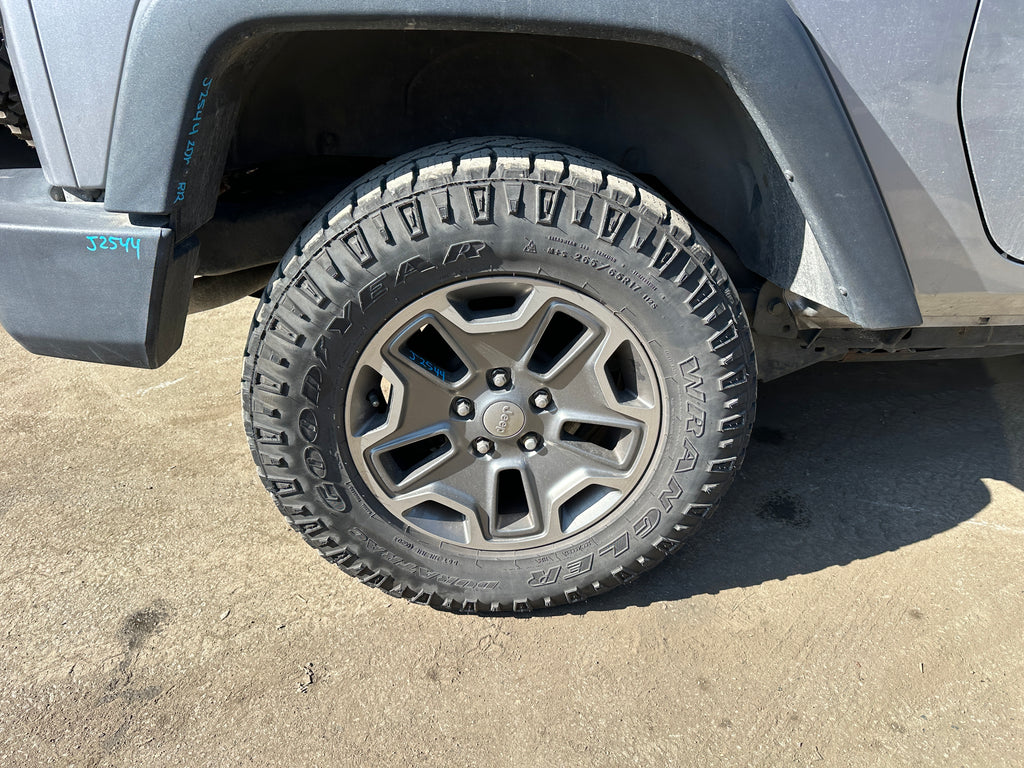 2018 Jeep Wrangler JL Sport 3.6 – J2544